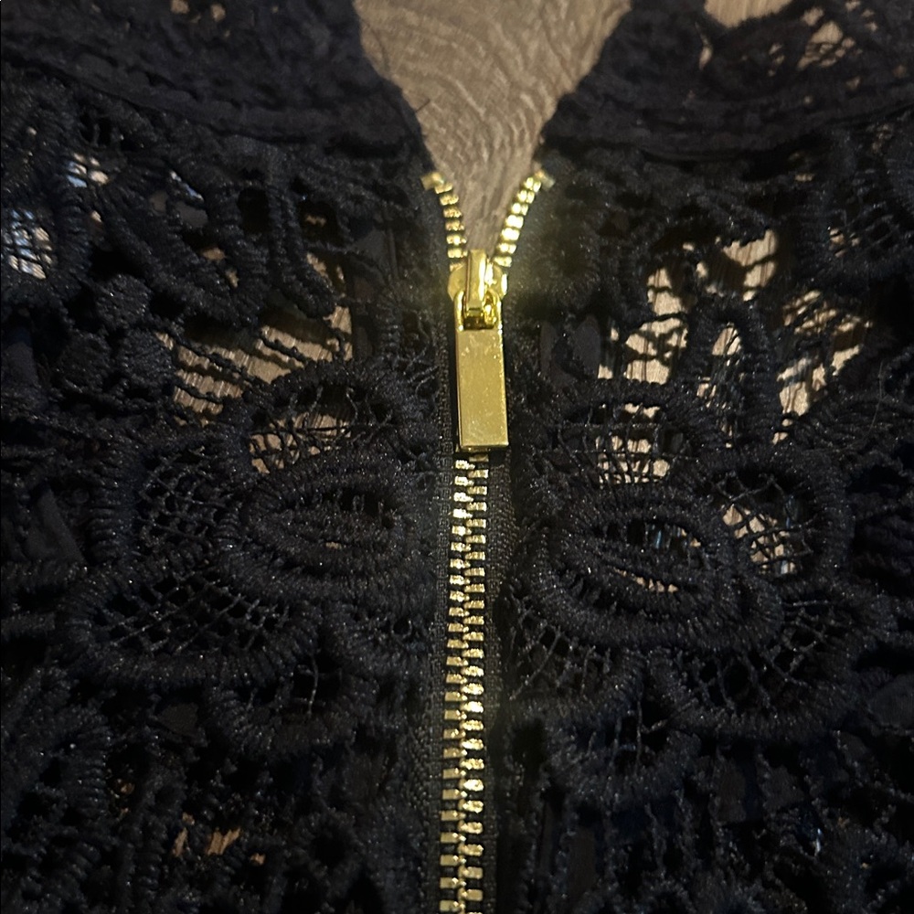 Nanette Lepore Black Lace Cap Sleeve Blouse - Picture 6 of 8